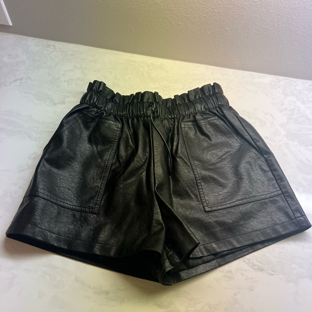 SCHHJZPJ Faux High Waisted Leather Shorts